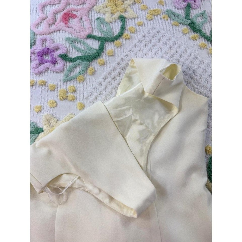 Alex Evenings Ivory Sleeveless Sheath Dress Knee Length Size 8 - Picture 6 of 8
